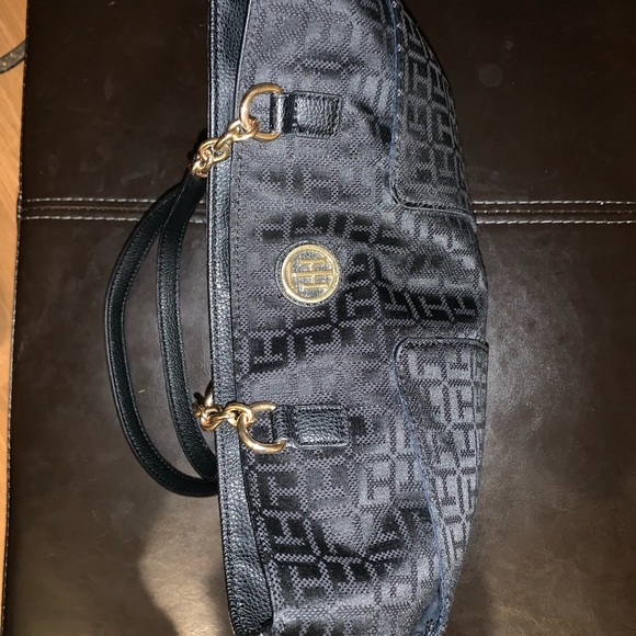 Tommy Hilfiger Purse - Picture 3 of 3